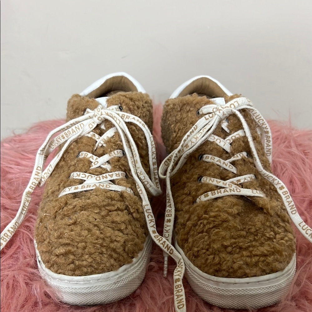 Lucky Brand Teddy Bear Brown and White Sneakers Casual Low-Top - Picture 7 of 13